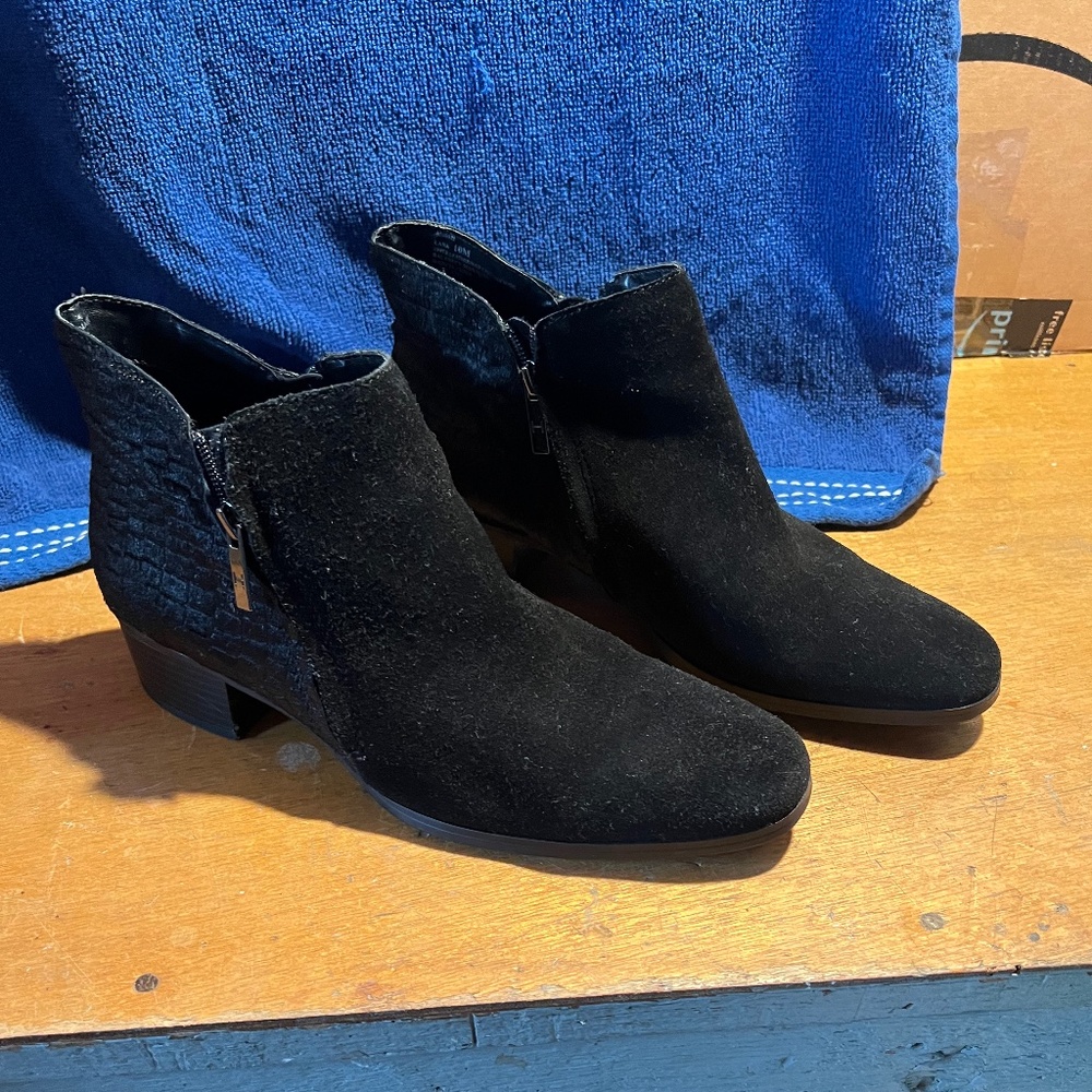 black suede ankle boot size 10